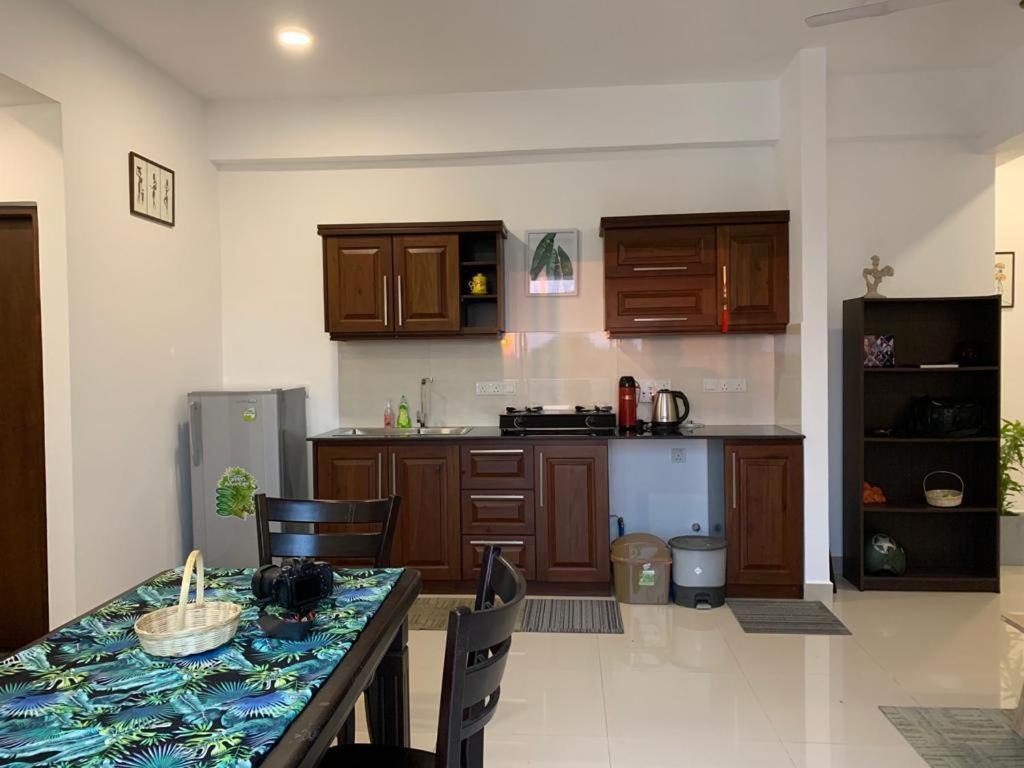 Negombo Fort Gallery Apartment Bagian luar foto