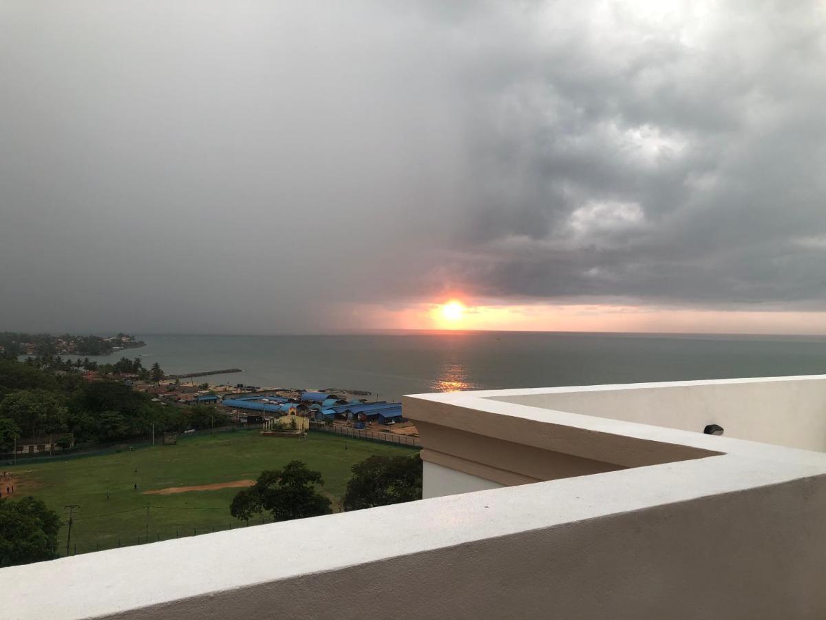Negombo Fort Gallery Apartment Bagian luar foto