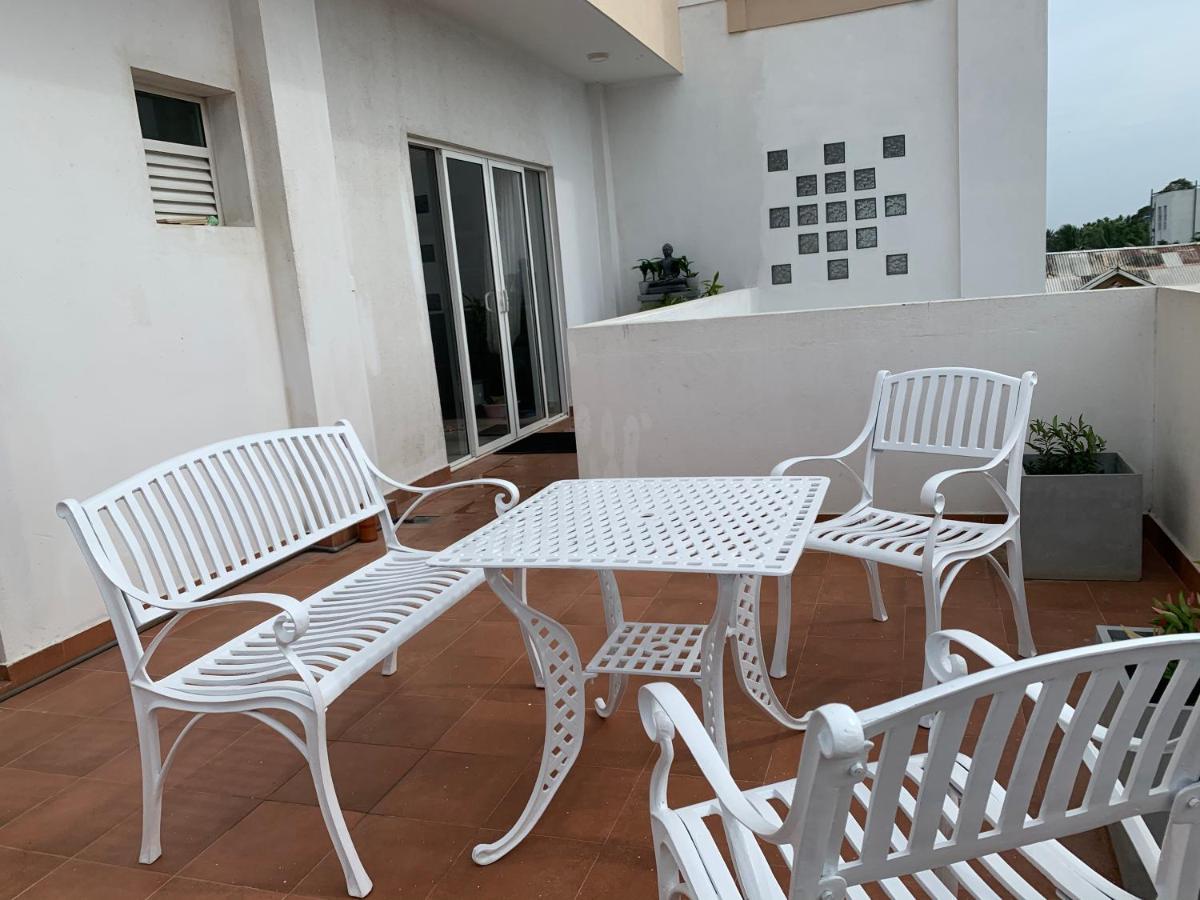 Negombo Fort Gallery Apartment Bagian luar foto