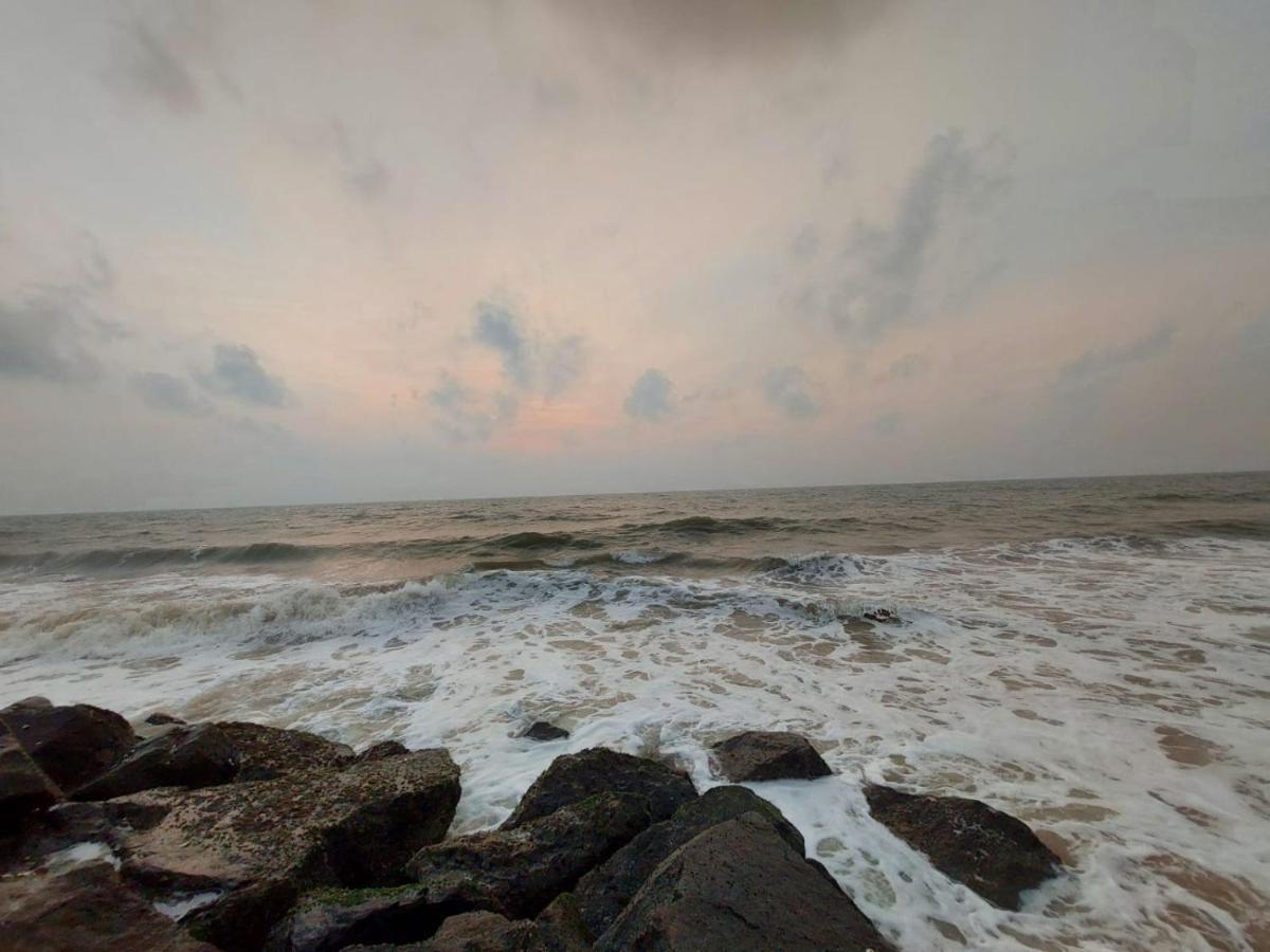 Negombo Fort Gallery Apartment Bagian luar foto